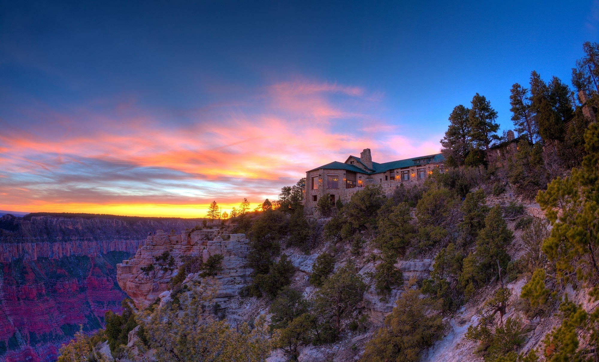 most beautiful grand canyon hotels